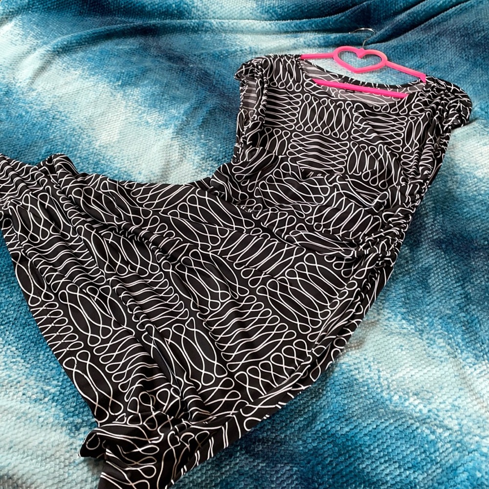 EnFocus Petite Black and White Dress!
